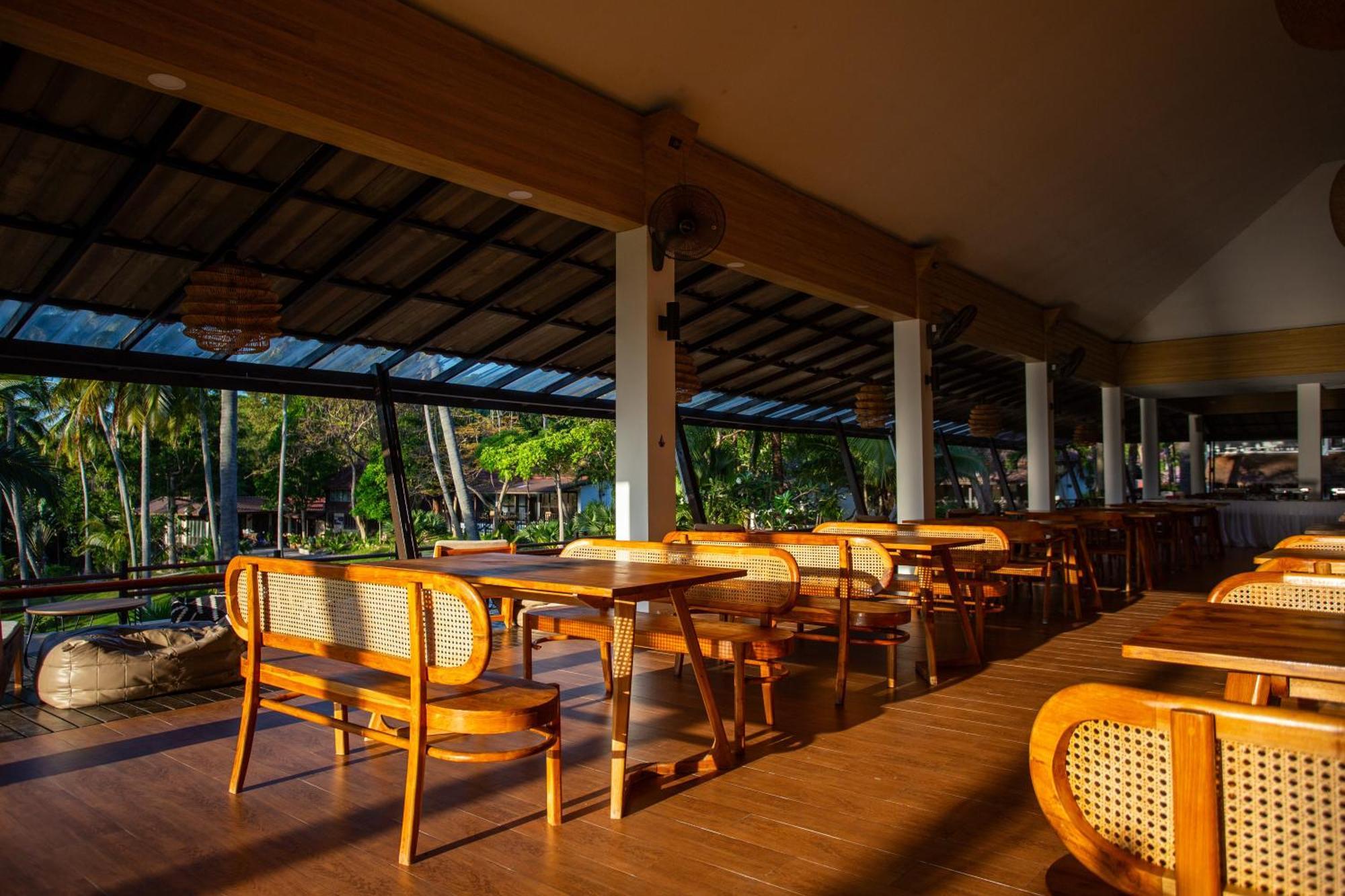 Ban Raya Resort And Spa Ko Racha Yai Exteriér fotografie